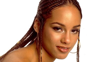 Nails & Beauty Magazine Hubs