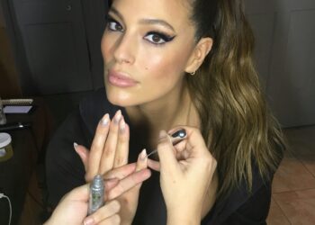 Nails & Beauty Magazine Hubs