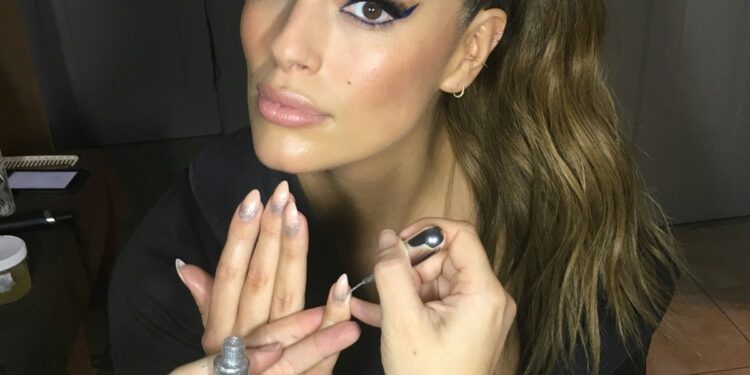 Ashley Graham Shines with KISS Nails at ANTM 14 Nails & Beauty Magazine Hubs