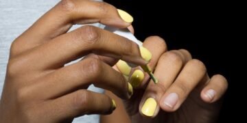 Butter Yellow Nails: The must-try manicure trend taking over Spring-Summer 2025 21 Nails & Beauty Magazine Hubs