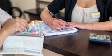 Nails & Beauty Magazine Hubs