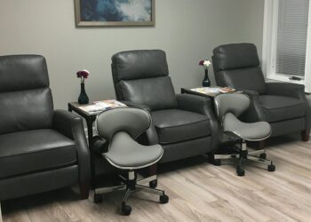 Nails & Beauty Magazine Hubs