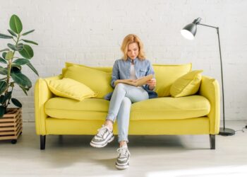 Nails & Beauty Magazine Hubs