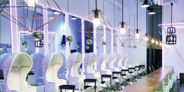 Nails & Beauty Magazine Hubs