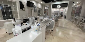 Nails & Beauty Magazine Hubs