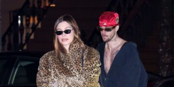 Hailey Bieber Instagram Drama: Unfollow Explained 14 Nails & Beauty Magazine Hubs