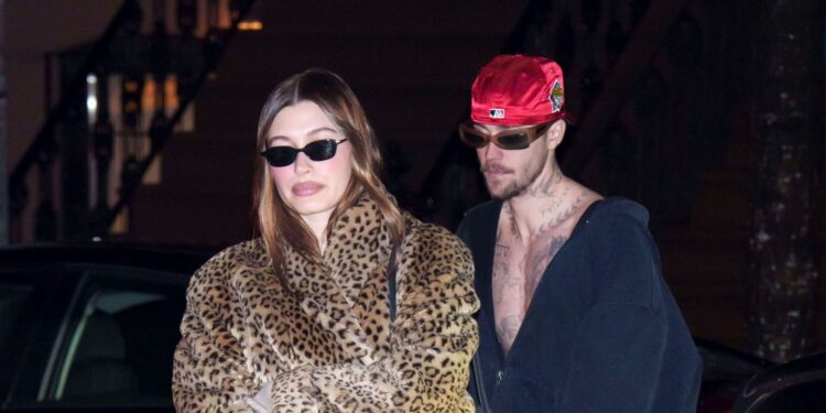 Hailey Bieber Instagram Drama: Unfollow Explained 14 Nails & Beauty Magazine Hubs