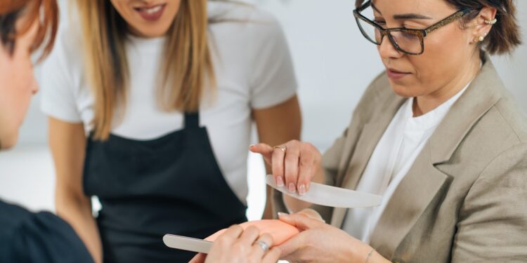 How to Handle Conflict with Fellow Nail Techs 14 Nails & Beauty Magazine Hubs