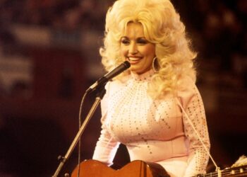 Nails & Beauty Magazine Hubs