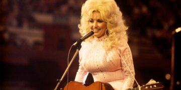 Nails & Beauty Magazine Hubs