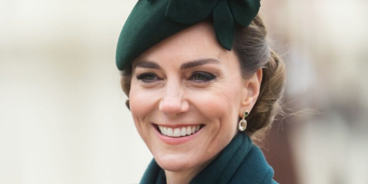 Nails & Beauty Magazine Hubs