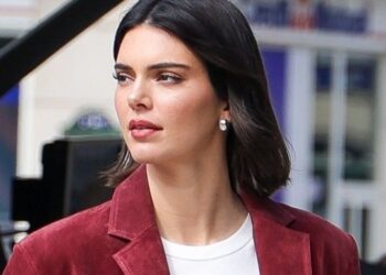 Nails & Beauty Magazine Hubs