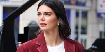 Kendall Jenner's Trendy Parisian Loafer Look 1 Nails & Beauty Magazine Hubs