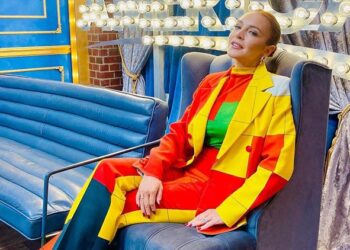 Nails & Beauty Magazine Hubs