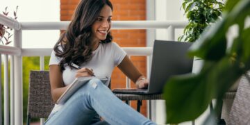 Maximize 'Me Time' for Busy Nail Salon Owners 1 Nails & Beauty Magazine Hubs