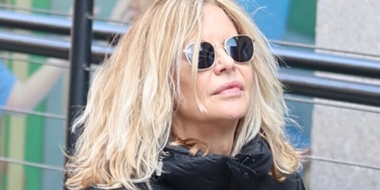 Meg Ryan's Go-To Spring Sneakers Are Genius 14 Nails & Beauty Magazine Hubs