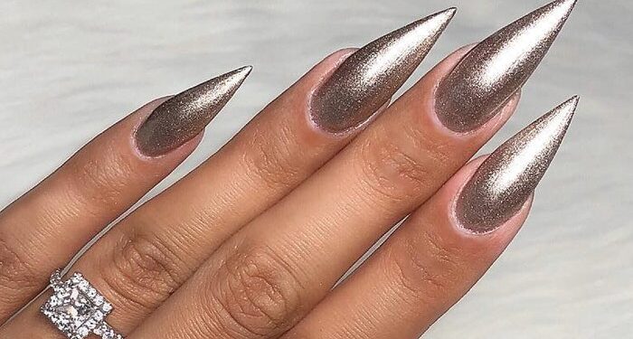 Metallic Nail Designs Shine This New Year 14 Nails & Beauty Magazine Hubs