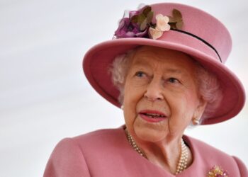 Nails & Beauty Magazine Hubs