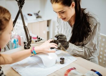 Nails & Beauty Magazine Hubs