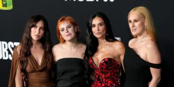 Rumer Willis Shares Close-Knit Family Traditions 19 Nails & Beauty Magazine Hubs