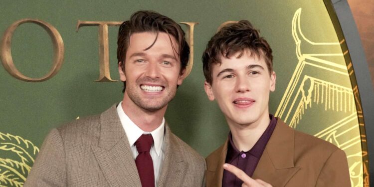 Sam Nivola on Intense 'White Lotus' Sex Scene 14 Nails & Beauty Magazine Hubs