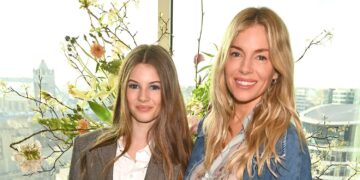 Sienna Miller, Marlowe Sturridge Twin in Maxi Coats 1 Nails & Beauty Magazine Hubs