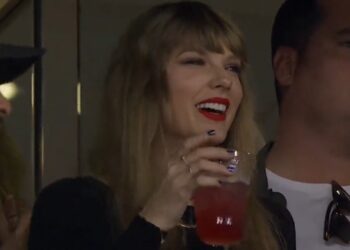 Nails & Beauty Magazine Hubs